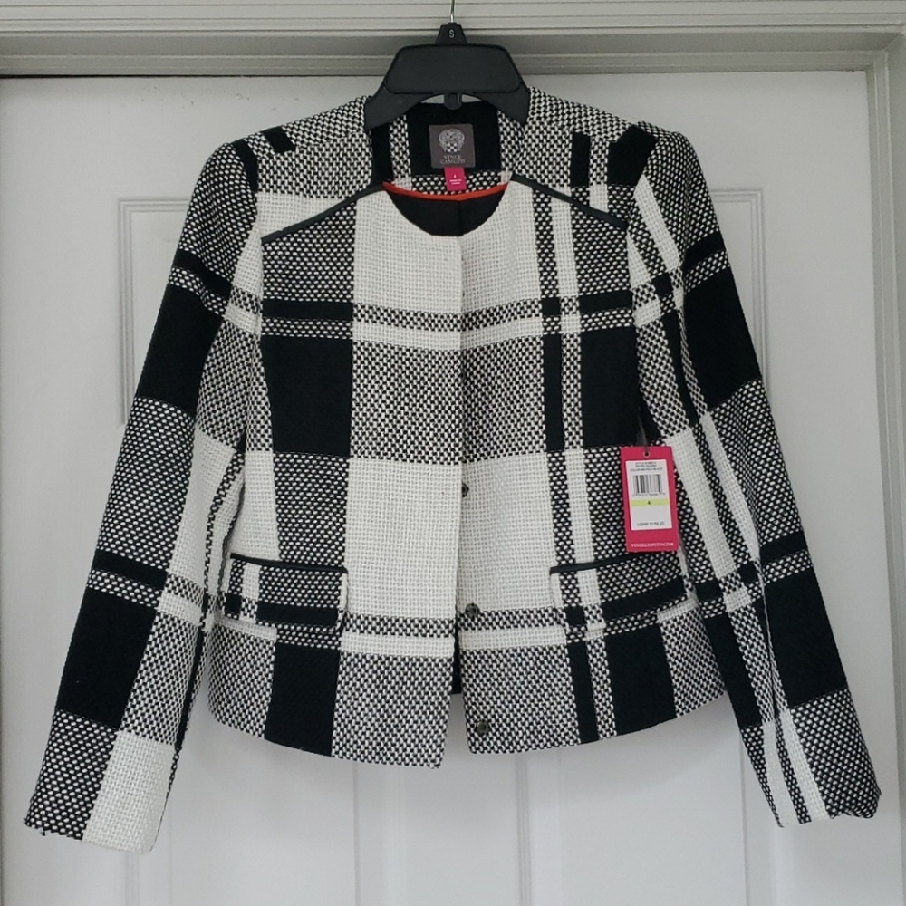 Vince Camuto blazer